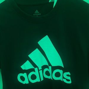 Adidas Men's T-Shirt Short Sleeve Trefoil Logo Design Graphic Classic Shirt